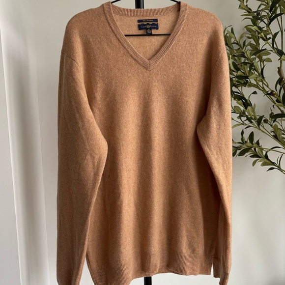 Club Room Other - • [Club Room] 100% Cashmere Sweater •